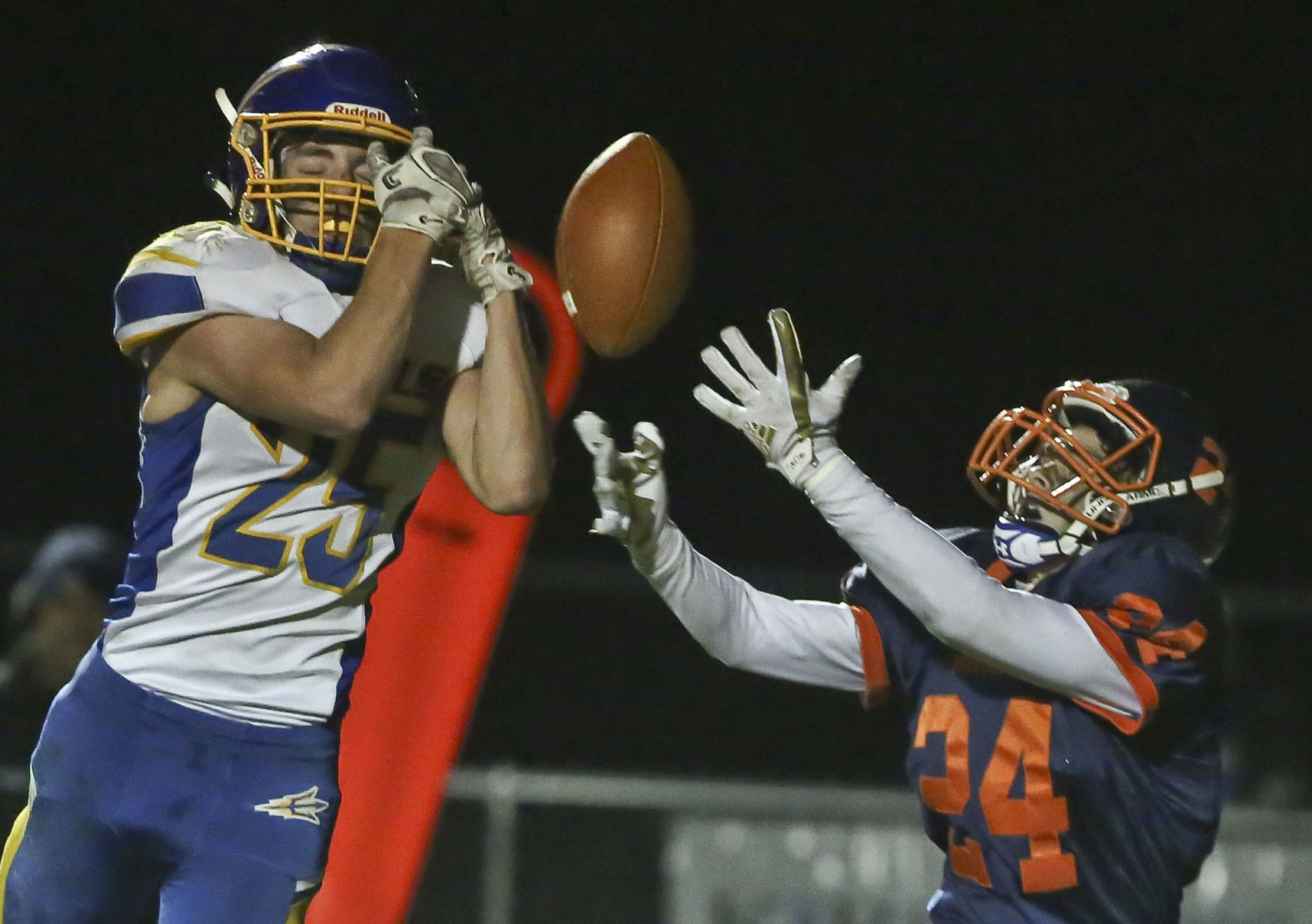 18 Taylor_Barker Gage 2 10.19.18.jpg